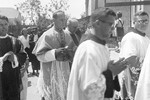 Alojzije Stepinac na liturgijskom slavlju u Kustošiji.